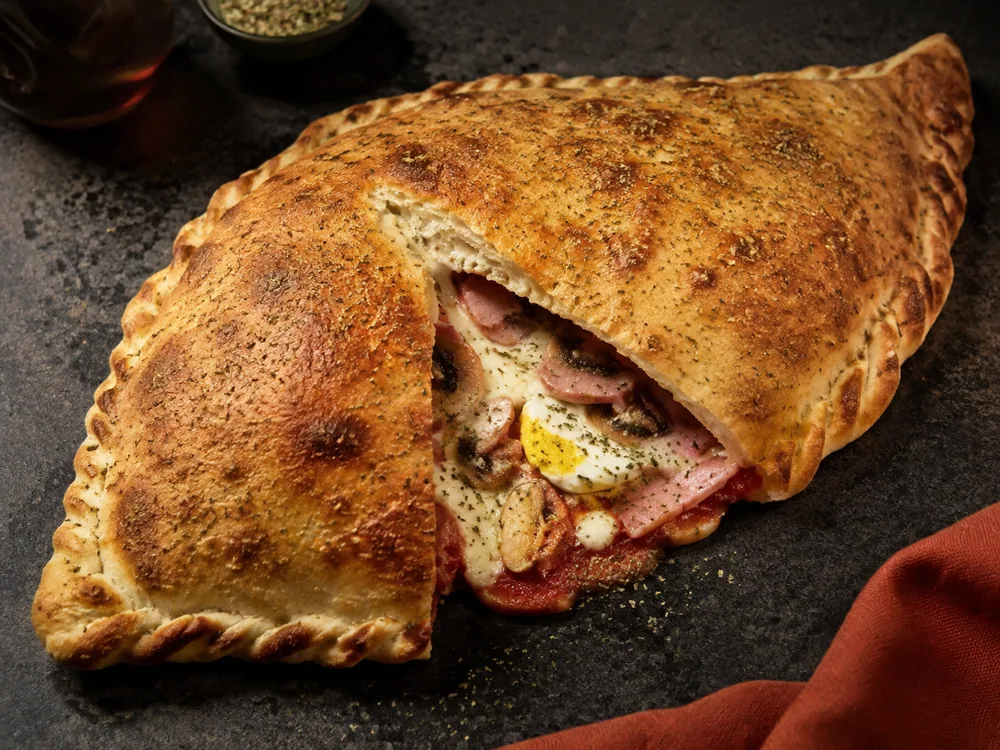 Pizza Calzone Royal